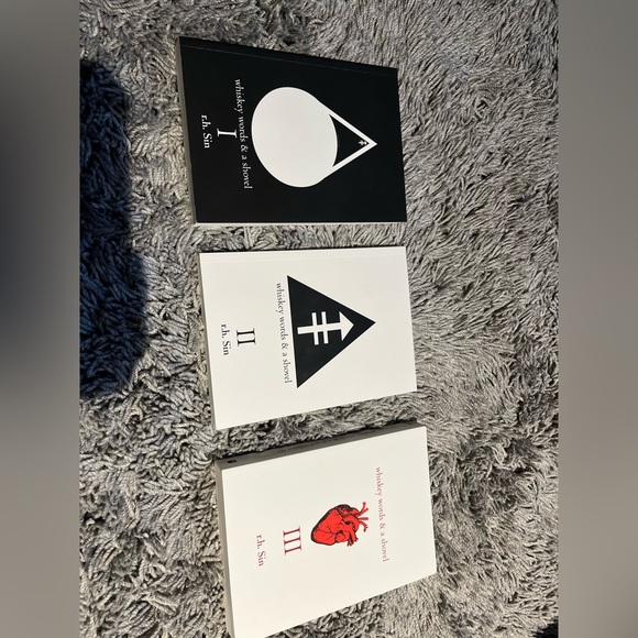 Whiskey words and a shovel - Picture 2 of 2